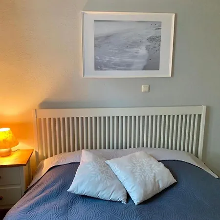 Apartman Strandstrasse 32 - 04-40 *